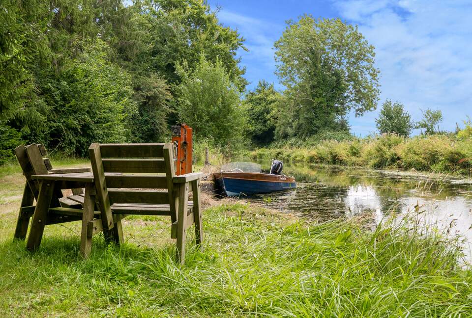 Charming 19th-Century Cottage - Tiverton, United Kingdom
