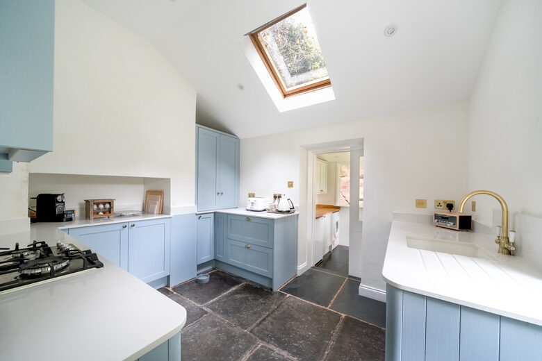 Charming 19th-Century Cottage - Tiverton, United Kingdom