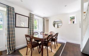 Charming 19th-Century Cottage - Tiverton, United Kingdom