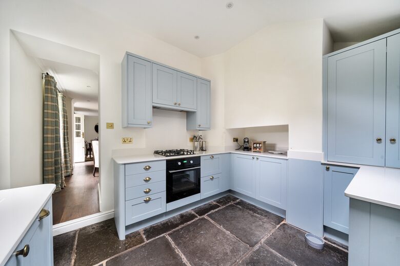 Charming 19th-Century Cottage - Tiverton, United Kingdom