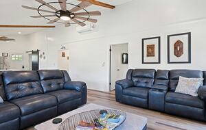 Modern Cabin Comfort in the Heart of Maggie Valley - Maggie Valley, North Carolina