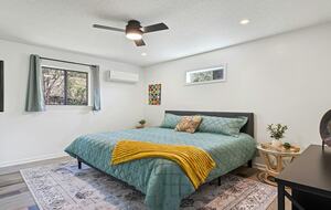 Modern Cabin Comfort in the Heart of Maggie Valley - Maggie Valley, North Carolina