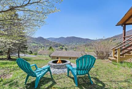 Modern Cabin Comfort in the Heart of Maggie Valley - Maggie Valley, North Carolina