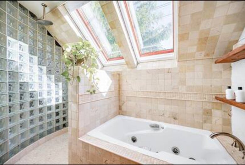 Boulder Heritage Home | 1875 Downtown Boulder Retreat - Boulder, Colorado