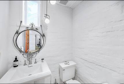 Boulder Heritage Home | 1875 Downtown Boulder Retreat - Boulder, Colorado