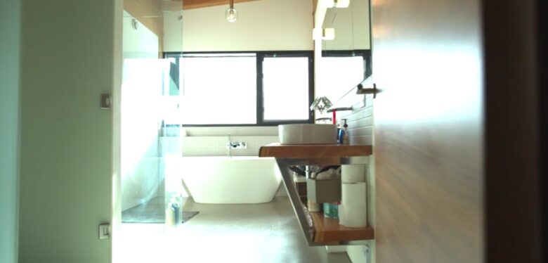 Reve Chalet | An 8-Acre Alpine Estate in the Heart of Revelstoke - Revelstoke, Canada