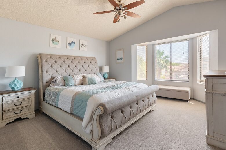 Sunlit Retreat Near South Mountain Trails - Phoenix, Arizona