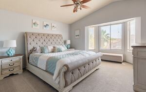 Sunlit Retreat Near South Mountain Trails - Phoenix, Arizona