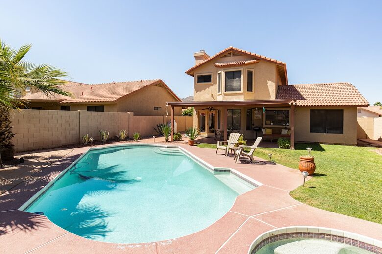 Sunlit Retreat Near South Mountain Trails - Phoenix, Arizona