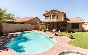 Sunlit Retreat Near South Mountain Trails - Phoenix, Arizona