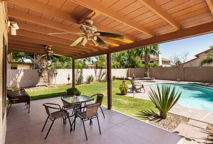 Sunlit Retreat Near South Mountain Trails - Phoenix, Arizona