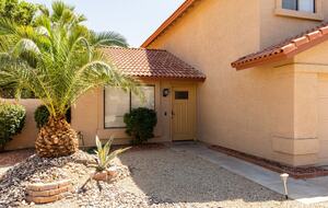 Sunlit Retreat Near South Mountain Trails - Phoenix, Arizona