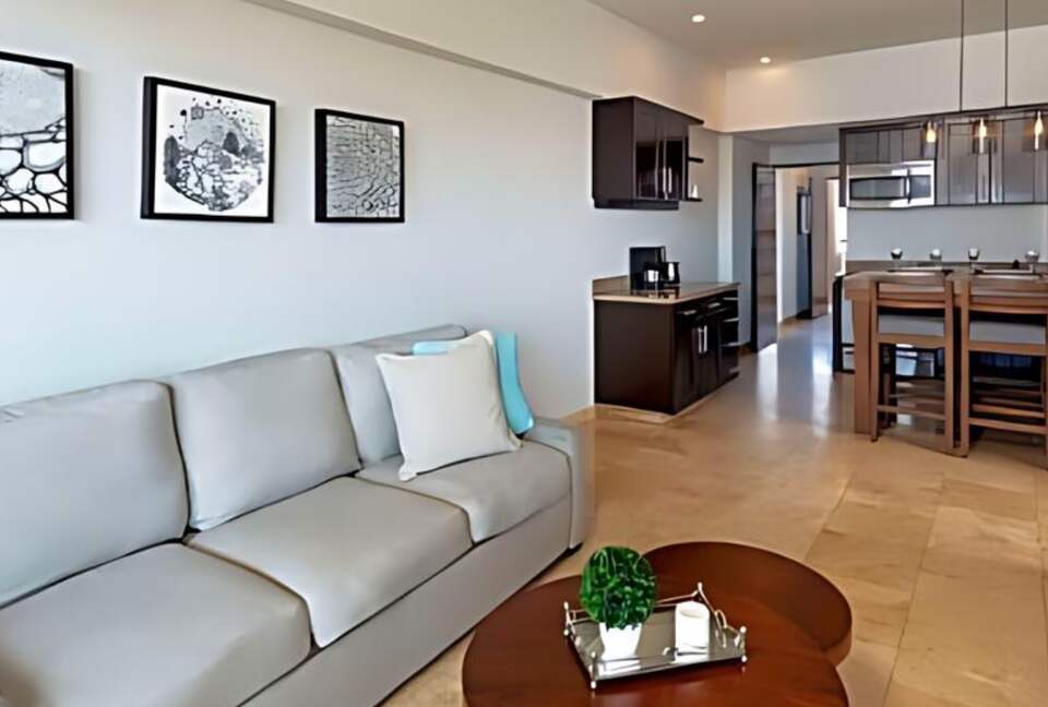 Bay View Executive Suite with Terrace Hot Tub at Corazón Cabo - Cabo San Lucas, Mexico