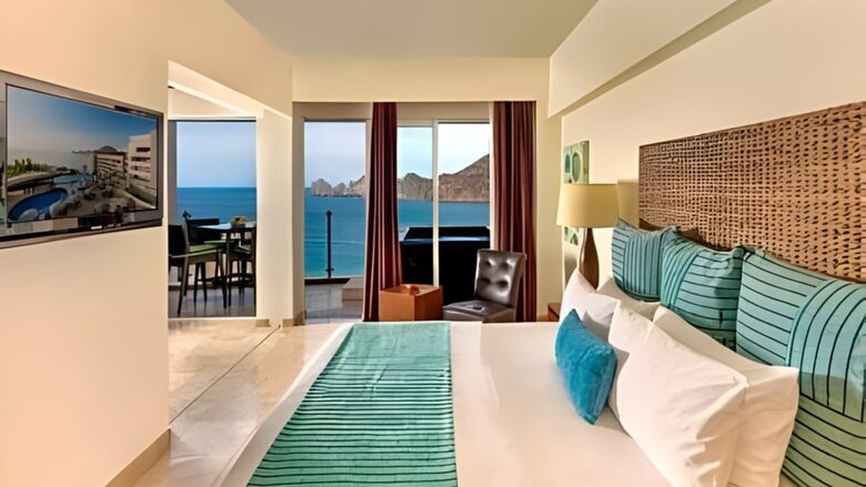 Bay View Executive Suite with Terrace Hot Tub at Corazón Cabo - Cabo San Lucas, Mexico