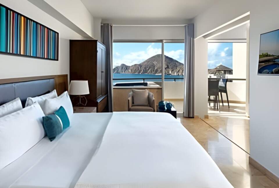 Bay View Executive Suite with Terrace Hot Tub at Corazón Cabo - Cabo San Lucas, Mexico