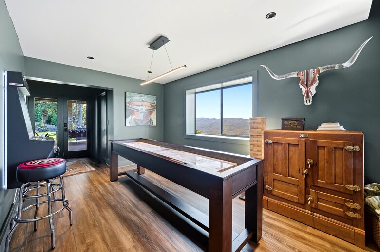 SkyHaüs at Lake Burton - Tiger, Georgia