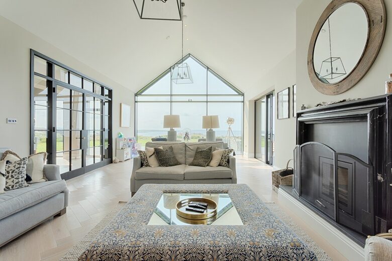 Oceanfront Elegance on the Wild Atlantic Way - Roundstone, Ireland