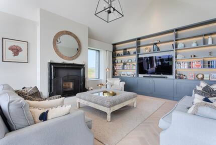 Oceanfront Elegance on the Wild Atlantic Way - Roundstone, Ireland