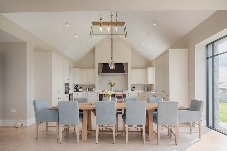 Oceanfront Elegance on the Wild Atlantic Way - Roundstone, Ireland