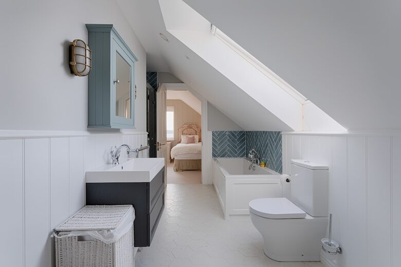 Oceanfront Elegance on the Wild Atlantic Way - Roundstone, Ireland