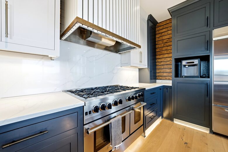 SkyHaüs at Lake Burton - Tiger, Georgia