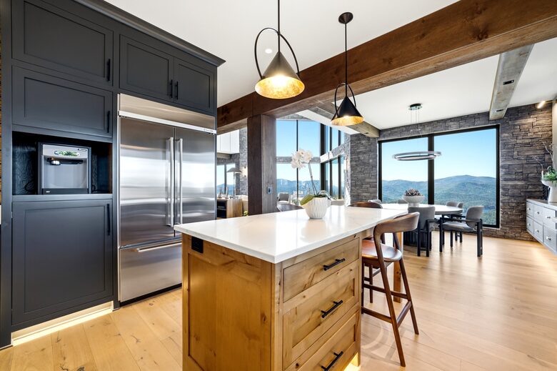 SkyHaüs at Lake Burton - Tiger, Georgia