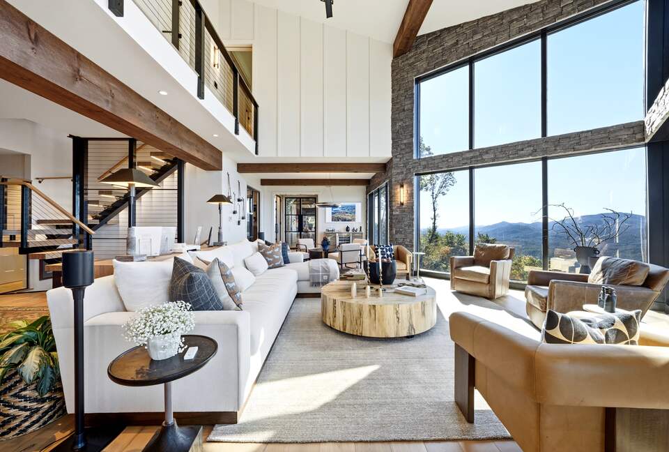 SkyHaüs at Lake Burton - Tiger, Georgia