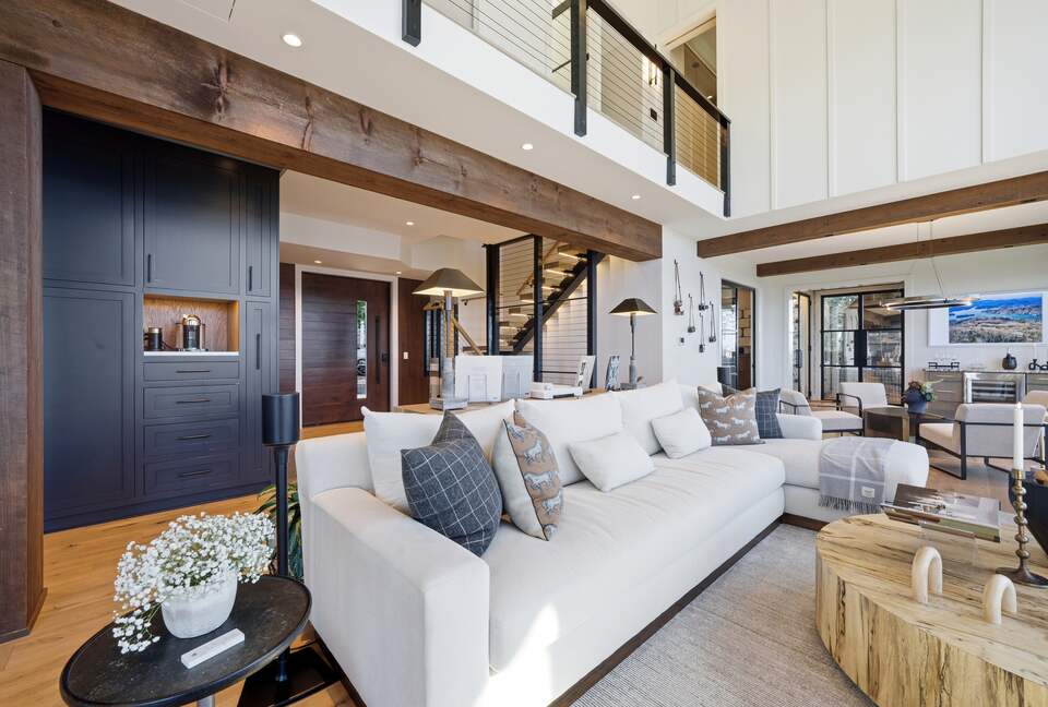 SkyHaüs at Lake Burton - Tiger, Georgia