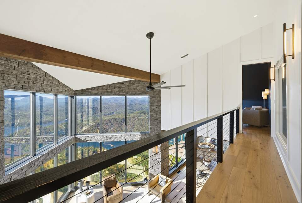 SkyHaüs at Lake Burton - Tiger, Georgia