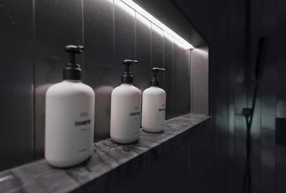 SkyHaüs at Lake Burton - Tiger, Georgia