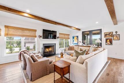 Luxury Lake House Near Clemson - Six Mile, South Carolina