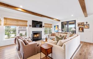 Luxury Lake House Near Clemson - Six Mile, South Carolina