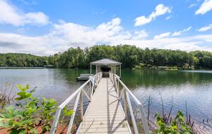 Luxury Lake House Near Clemson - Six Mile, South Carolina