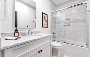 Luxury Lake House Near Clemson - Six Mile, South Carolina