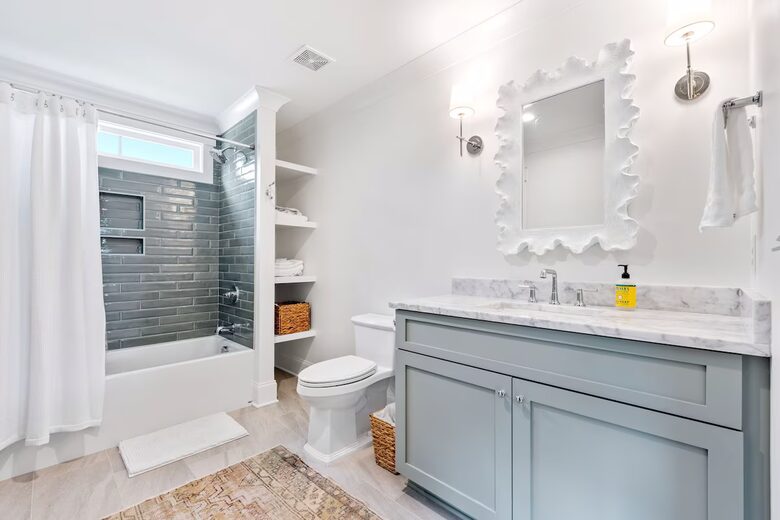 Luxury Lake House Near Clemson - Six Mile, South Carolina