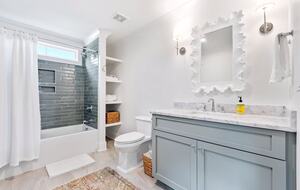 Luxury Lake House Near Clemson - Six Mile, South Carolina