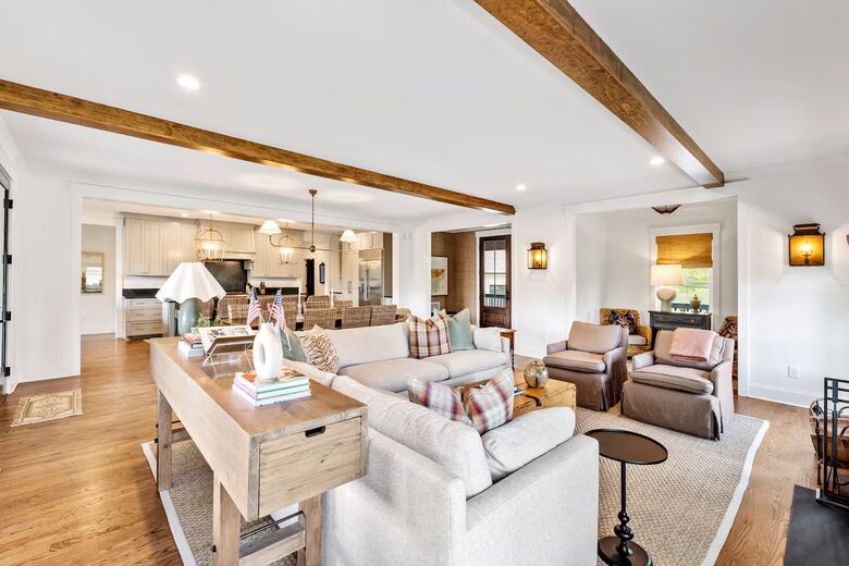 Luxury Lake House Near Clemson - Six Mile, South Carolina