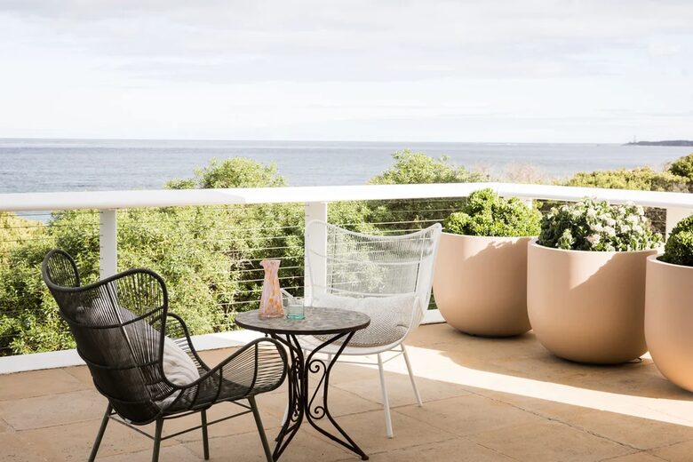 Luxury Coastal Retreat with Direct Beach Access - Queenscliff, Australia