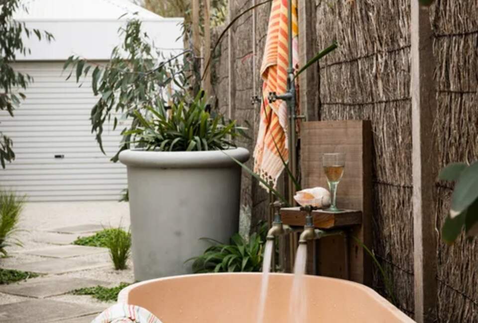 Luxury Coastal Retreat with Direct Beach Access - Queenscliff, Australia