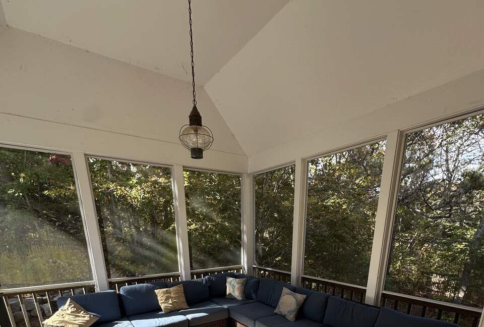 Screened-in Back Porch