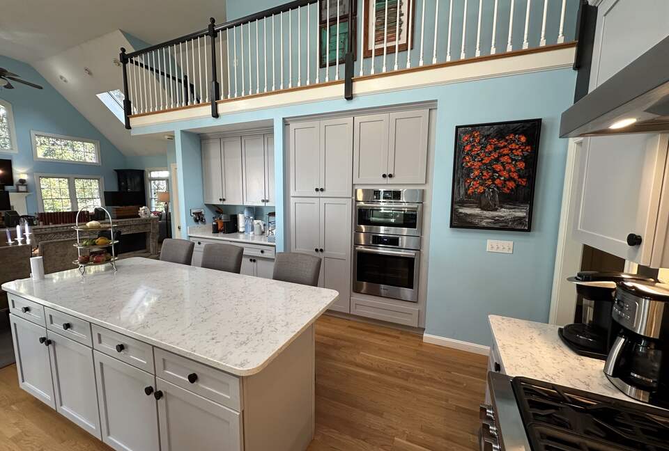 Kitchen with Double Oven & Microwave