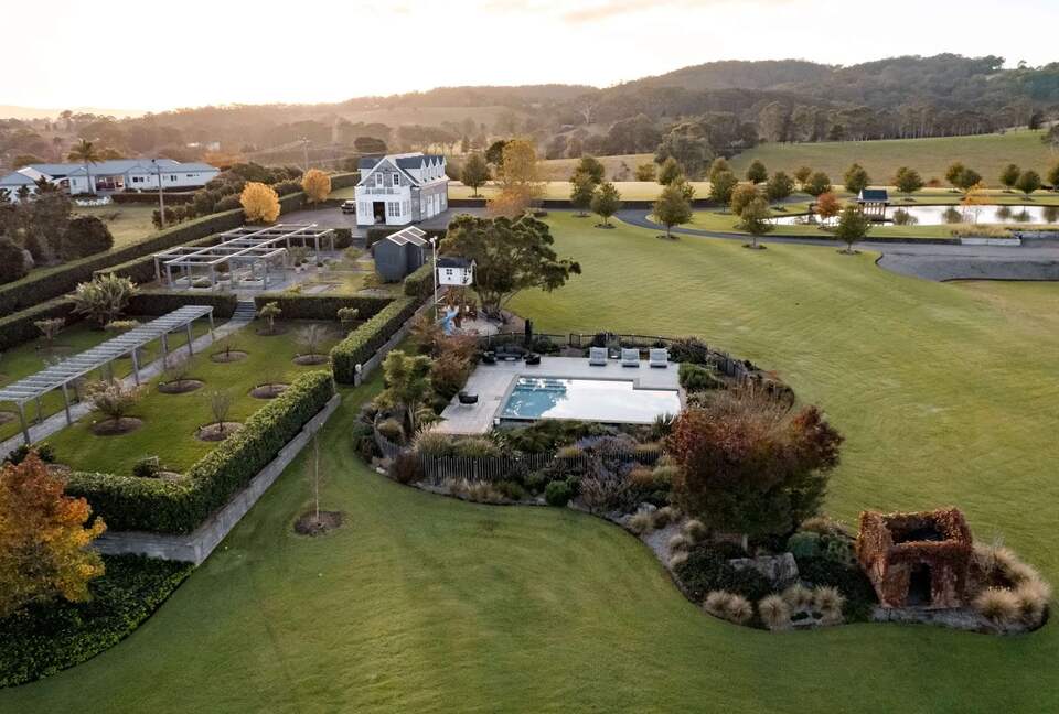 Luxury farmstay Berry NSW - Linnaeus Collection - Berry, Australia