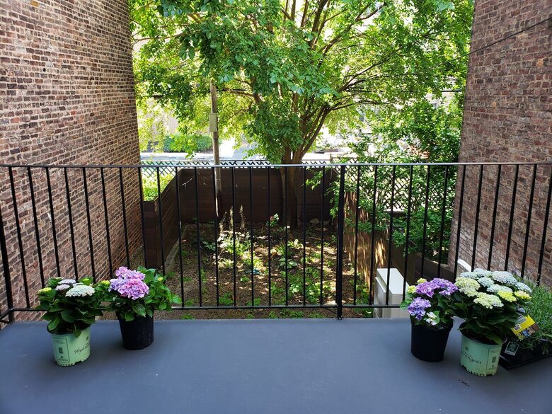 Stylish Brownstone Retreat in the Heart of Historic Brooklyn - Brooklyn, New York