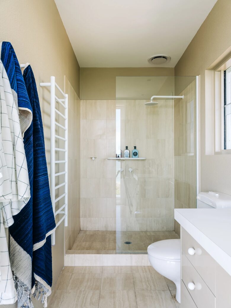 Luxury Coastal Retreat with Direct Beach Access - Queenscliff, Australia