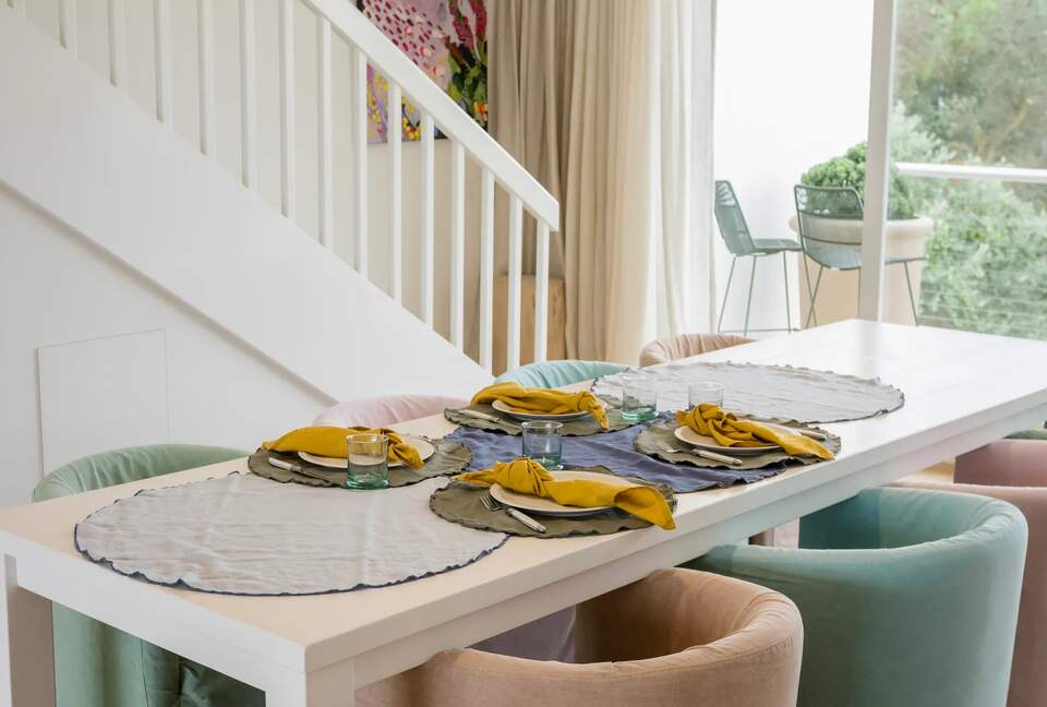 Luxury Coastal Retreat with Direct Beach Access - Queenscliff, Australia