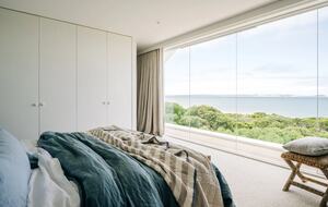 Luxury Coastal Retreat with Direct Beach Access - Queenscliff, Australia