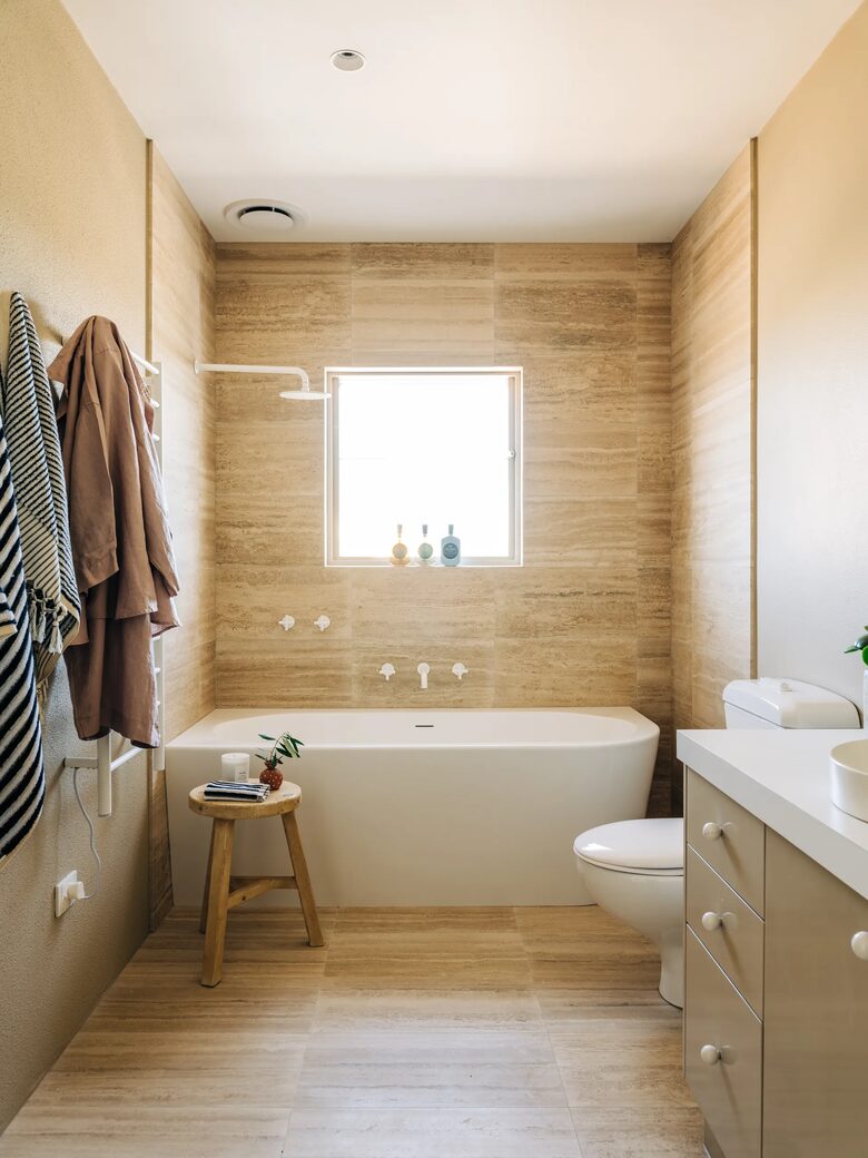 Luxury Coastal Retreat with Direct Beach Access - Queenscliff, Australia