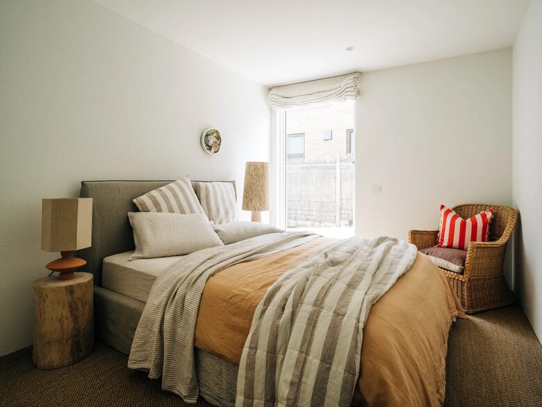 Luxury Coastal Retreat with Direct Beach Access - Queenscliff, Australia