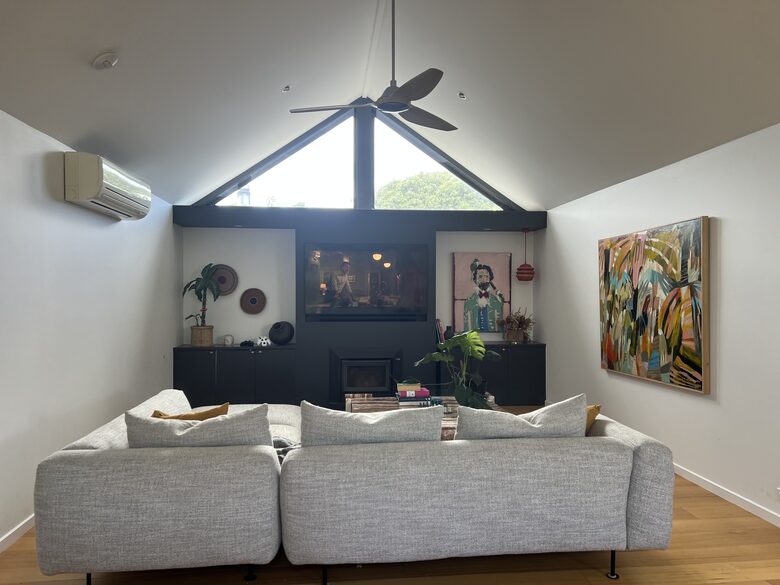 Elegant Oceanview Retreat Surrounded by Nature - Point Lonsdale, Australia