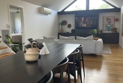 Elegant Oceanview Retreat Surrounded by Nature - Point Lonsdale, Australia